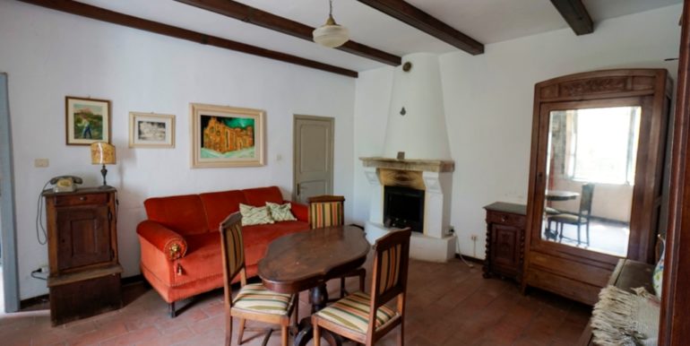 castello 24